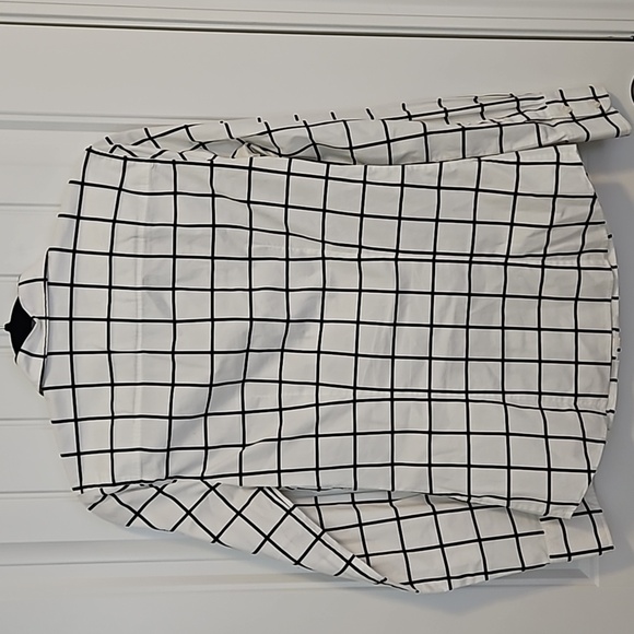 J.Crew button down Size XS Window Pane Pattern - Picture 3 of 7